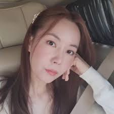 Youmi Kim 김유미 (@u_me1012) • Instagram photos and videos