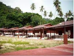 The resort is located less than 10 mins drive from the jetty. Pulau Pangkor Vikri Beach Resort Pulau Pangkor Perak