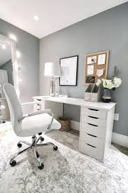 Simple Bureau De Table Ikea Alex En 2020 Deco Chambre Ikea Idee Deco Bureau Decor De Bureau A Domicile
