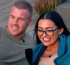 The Cabins fans say Tom and Olivia have already split