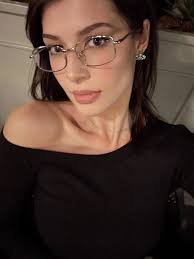 Halo gorgeous lady I am in the uk Where are from