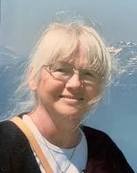 Danielle Pichette's Instagram, Twitter & Facebook