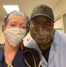 WashU Nephrology Staff Sew Cloth Masks for Our Dialysis Centers
