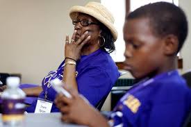 Children, relatives participate in third annual Grandparents College event  in Albion