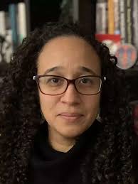 Lisa Jahn's Instagram, Twitter & Facebook