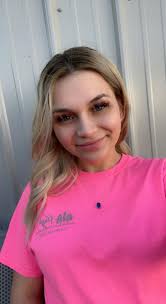 Bless us with the color of your school uniform. Me = pink. 🤜🤛