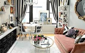 Black and white curtains in contrast with other home accessories. Remarkable Ways To Inspire With Striped Curtains