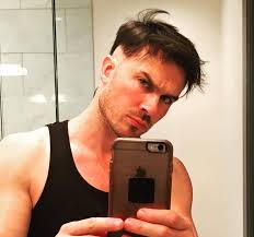 Let's take a look at his age, birthday, marriage and love life, net worth, and some fun facts. Ian Somerhalder Vergleichen Sie Die Korpergrosse Das Korpergewicht Die Korpermasse Mit Anderen Beruhmtheiten Stellameus