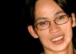 NS Hoài Linh thời trẻ trong mắt bạn bè đồng nghiệp: "Ngày xưa cậu ấy đi  chơi mỗi đêm, không đi ăn uống thì đi cà phê, vũ trường"