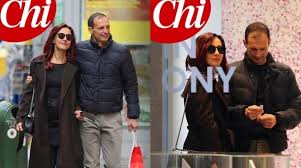 La coppia a sorpresa dell'estate 2018 è più solida che mai.l'allenatore della juventus e l'attrice sono stati pizzicati a ischia. Chi Allegri E Ambra Si Sposano C E La Data Giugno 2019 La Repubblica
