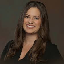 Molly Quillin's Instagram, Twitter & Facebook