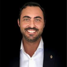 𝗢𝗿𝗴𝘂𝗹𝗵𝗼 𝗻𝗮 𝗺𝗶𝗻𝗵𝗮 𝗠𝘂𝗹𝗵𝗲𝗿 𝗖𝗼𝗻𝗳𝗶𝗮𝗻ç𝗮 𝗻𝗼  𝗙𝘂𝘁𝗲𝗯𝗼𝗹 𝗣𝗼𝗿𝘁𝘂𝗴𝘂ê𝘀 Hoje, quero partilhar um sentimento  especial de orgulho e admiração pela minha mulher, que assume…