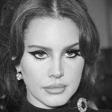 Karla Bullock's Instagram, Twitter & Facebook