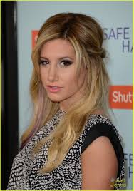 Ashley Tisdale: 'Safe Haven' Premiere Pretty: Photo 531468
