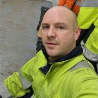 100+ perfiles de «Rowbotham»