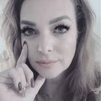 Cynthia Martell's Instagram, Twitter & Facebook