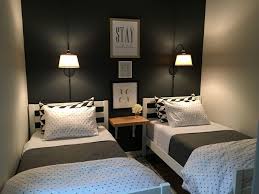 Pin By Me On Remodel Twin Beds Guest Room Small Guest Rooms Tiny Bedroom