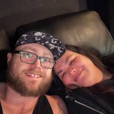 I'm trying not to get discouraged about being a new streamer and not having  a lot of followers and viewers