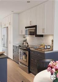 How do you choose the right kitchen cabinet maker? Kitchen Cabinet Makers Decoration Kitchenstyling Kitchencabinetideas New Kitchen Cabinets Kitchen Renovation Kitchen Cabinets