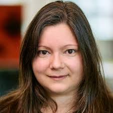 Julie Chouinard's Instagram, Twitter & Facebook