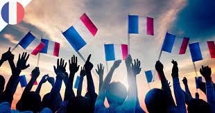 Mais de nombreux villages ne disposent pas de fanfare et les festivités ne commencent alors que le soir. 14 Juillet Fete Nationale Francaise French Radar
