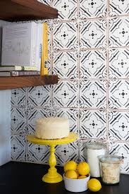 Arthur Trendy Kitchen Tile Bold Kitchen Kitchen Tiles Backsplash