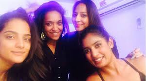 Mithali Raj S Trollers Get Slammed By Twitterati Why It S A Good Sign #11 mithali raj with her mother.