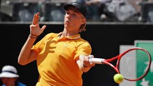 Denis shapovalov's mother's name is unknown at this time and his father's name is under review. Canadian Denis Shapovalov Knocks Off Guido Pella In First Round Match Tsn Ca