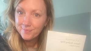 Amazon.com: Snailax Heating Pad for Back Pain Relief, FSA HSA Eligible,  Large Heating Pad for Neck Shoulders Back, Neck Warmer Weighted Wearable  Back Heated Pad, Auto Shut Off, Gift for Women (Black) :