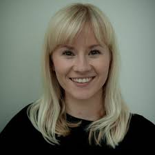 Laura Lunt (@lunt_laura)