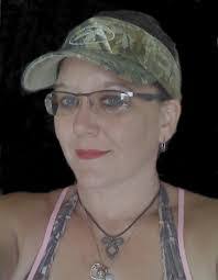 Lola Cornwell's Instagram, Twitter & Facebook