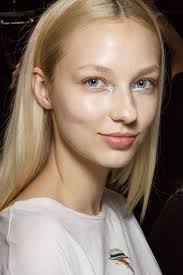 Loving the sparkle in your hair!