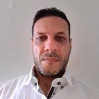 100+ perfiles de «Dau»