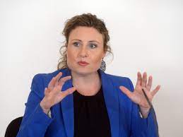 Federal minister for women, family, youth and integration at the federal chancellery. Osterreich Ministerin Raab Tritt Babypause An Politik Vienna At