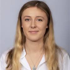 After a challenging year, I'm thrilled to be graduating from The University  of Manchester with a First Class Honours degree in French and Business!