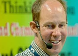 Good life: pitching sponges at the fair