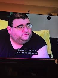 They all look like Peter Griffin from Family Guy Find feeders here:  https://rstyle.me/+6MnSCyhzx5rIYfJVVSqLsg