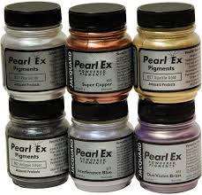M ica powder is a mineral that is safe to use and can be found in such things as soaps, body lotions, and other cosmetic products. Best Iridescent Pigments For Painting Artnews Com