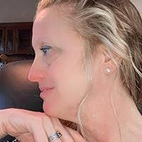 Amazon.com: Diamond Stud Earrings for Men & Women,14k White Gold Earring  Studs 1.5 Carat Round Cut, Princess, Heart, Bezel, Pearl Stud, Screw Back  Posts [Simulated Diamonds]: Clothing, Shoes & Jewelry