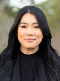 Jenny Sung's Instagram, Twitter & Facebook