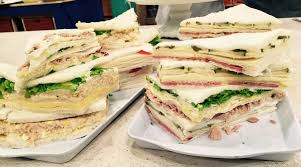 Variedad De Sandwiches De Miga Recetas Cocineros Argentinos Sandwiches De Miga Sandwich De Miga Receta Aperitivos Salados