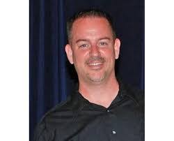 Faye Darling's Instagram, Twitter & Facebook