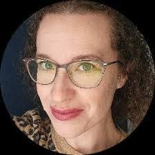 Sharon Dinges's Instagram, Twitter & Facebook