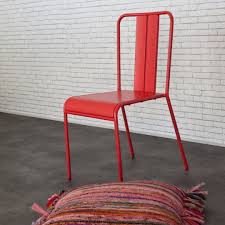 Couleur Du Feu De La Vie De La Passion De L Amour Le Rouge Est Ideal Pour Donner Du Caractere A Une Piece Quelle Couleur Repr In 2020 Home Decor Furniture Decor