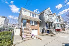 308 Hamilton St, Harrison, NJ 07029