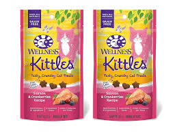 Set Of 2 Wellness Kittles Crunchy Salmon And Cranberries Natural Grain Free Cat Treats 2 Ounce Bag Bundled By Maven Gi Cat Treats Cranberry Recipes Grain Free