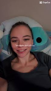 Leah Morse's Instagram, Twitter & Facebook