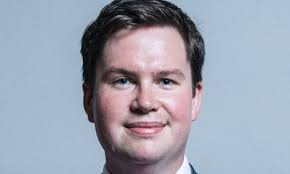 Two Labour frontbenchers quit over failure to oppose MI5 bill