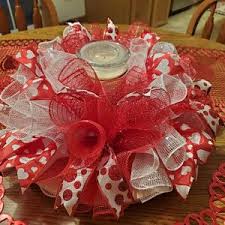 20 X 16 Christmas Deco Mesh Santa Hat Door Etsy In 2020 Deco Mesh Wreaths Diy Deco Mesh Wreaths Tutorials Halloween Deco Mesh