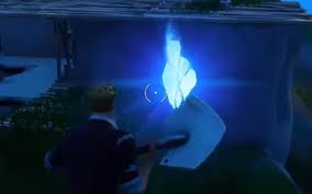 Check out anomalie's art on deviantart. Fortnite Die Anomalie Auf Der Haifischinsel Untersuchen Blengaone